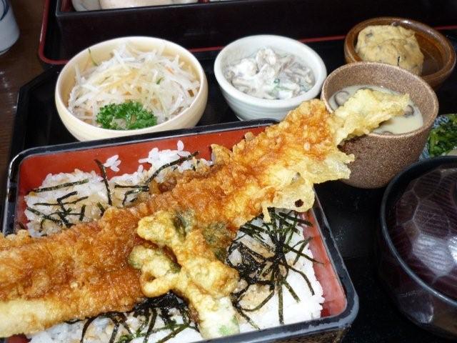あなご丼これで並みです