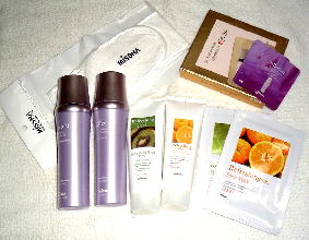 コスメ袋のコスメ類