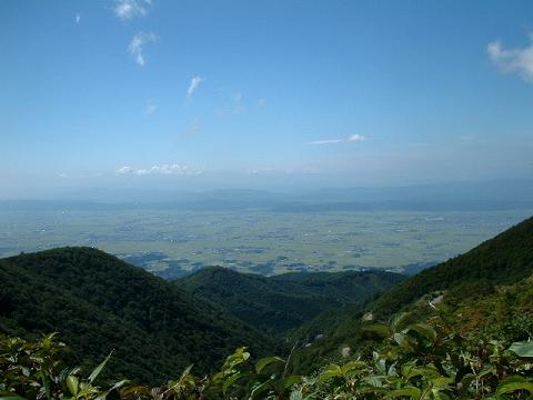 飯豊連峰を望む.jpg