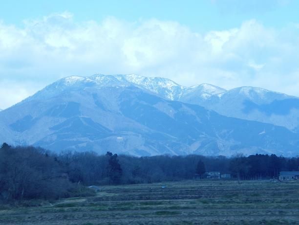 車窓　那須岳.jpg