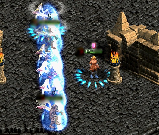 上から２番目は加藤鷹