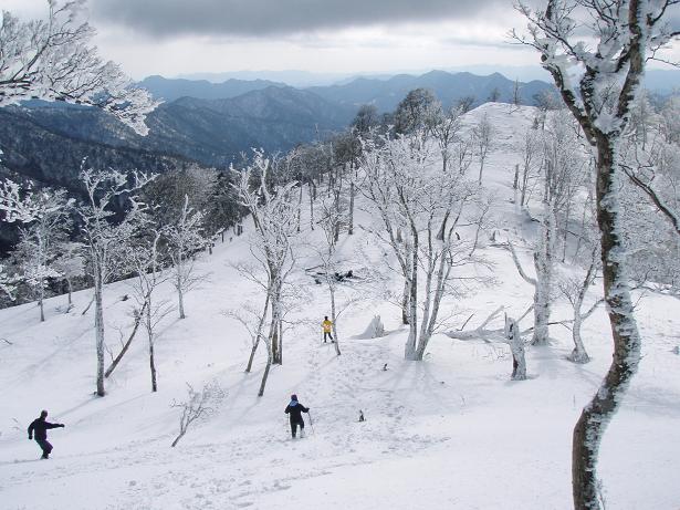 下りは　てんでバラバラ～