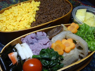 弁当 二色そぼろ丼