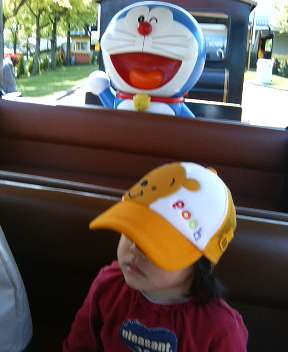 ドラエモン列車