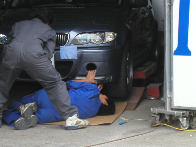 秘密基地にて・・・