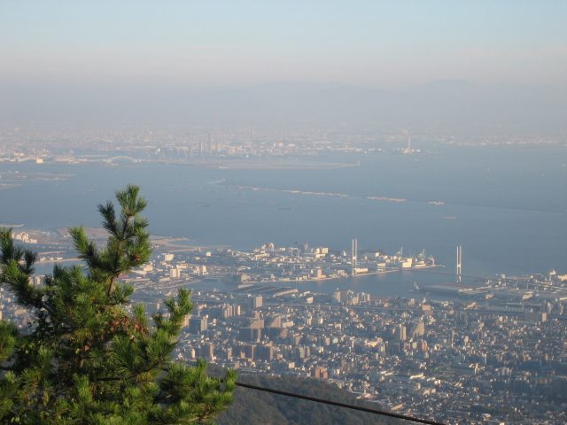 街が見えてきた