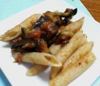 ペンネ　トマトソース