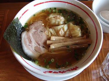 海老ワンタン醤油ラーメン