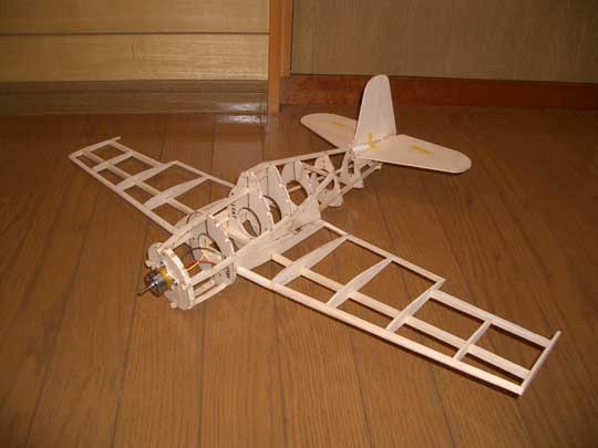ベスト ゴム プロペラ 飛行機 作り方 折り紙画像無料