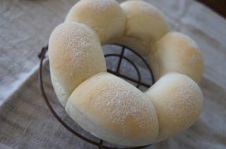 エンゼル白パン110725