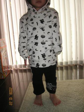 ﾊﾟｰｶｰ1試着　前