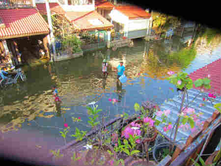Flood Ransit, Nov. 2011